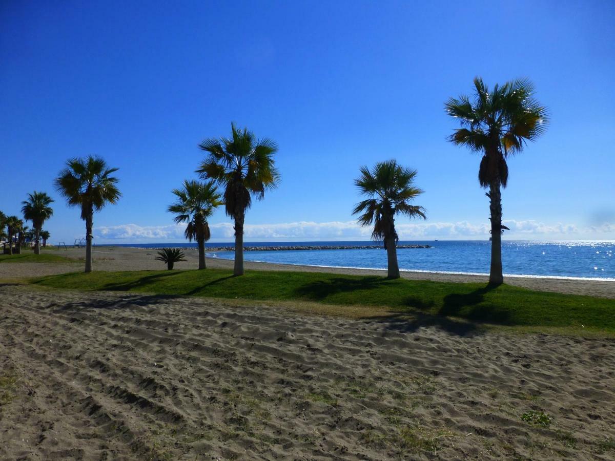 Bellavista Beach Apartment Малага Екстер'єр фото
