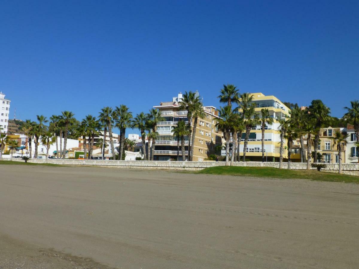 Bellavista Beach Apartment Малага Екстер'єр фото