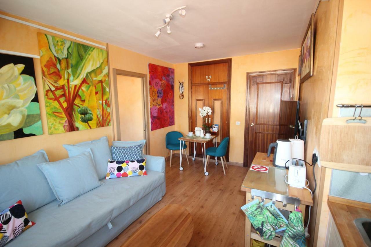 Bellavista Beach Apartment Малага Екстер'єр фото
